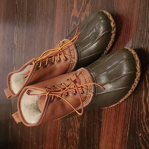 LL Bean 6" Sherpa-Lined Boots